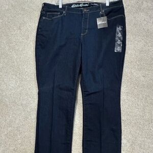 NEW W/TAGS Eddie Bauer Five Pocket Blue Jeans 18P Curvy Fit Straight Leg MidRise